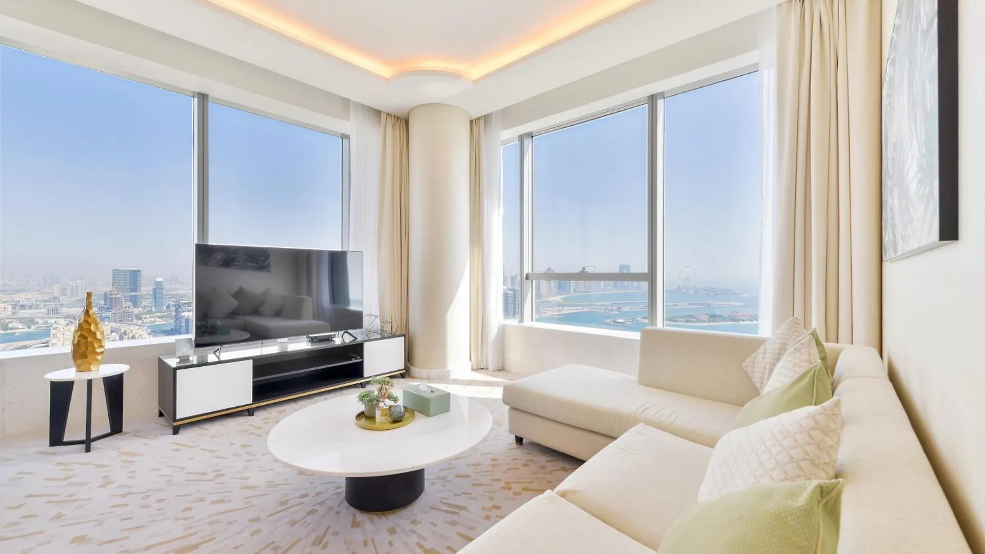Ultra Luxury Palm Tower With Shared 5 Star Hotel Facilities By Qstay Дубай 0*,